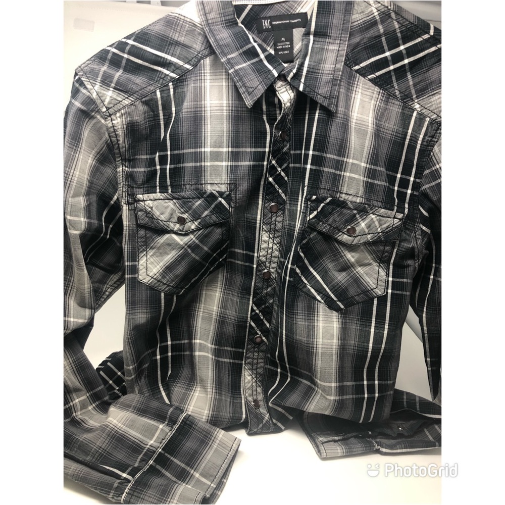Long sleeved button down in black!